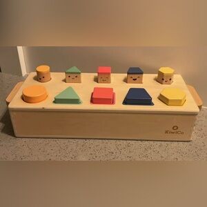 Kiwico Pandacrate Wooden Shape Sorter Pop Up Toy
